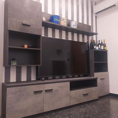 Apartamento Ad Un Passo Dal Mare Savona Exterior foto