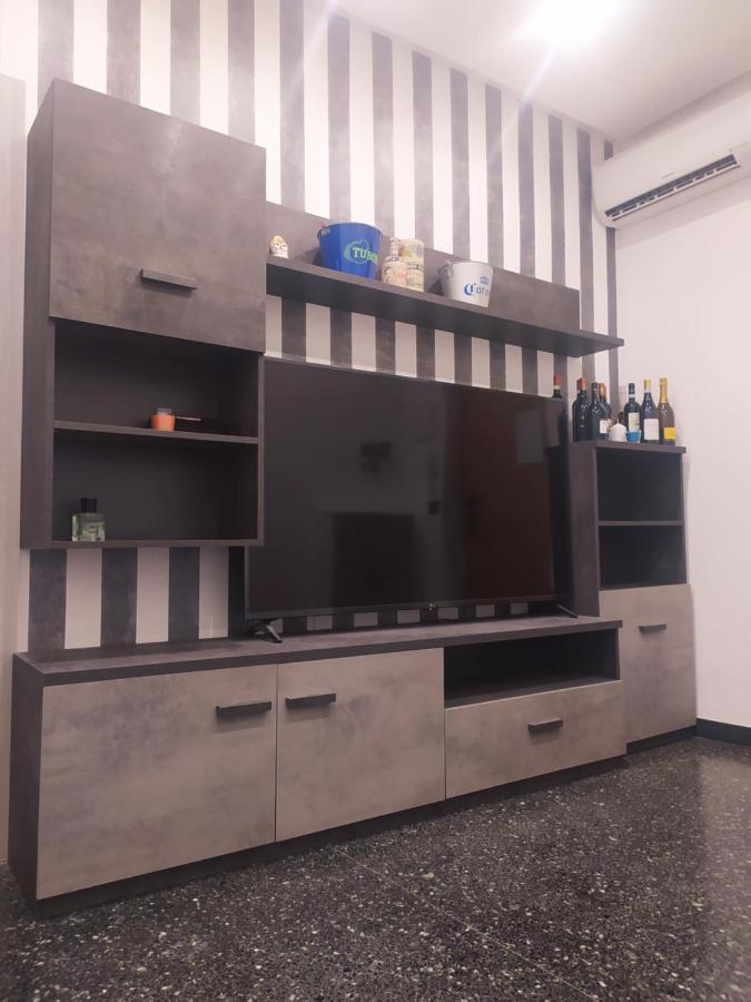 Apartamento Ad Un Passo Dal Mare Savona Exterior foto